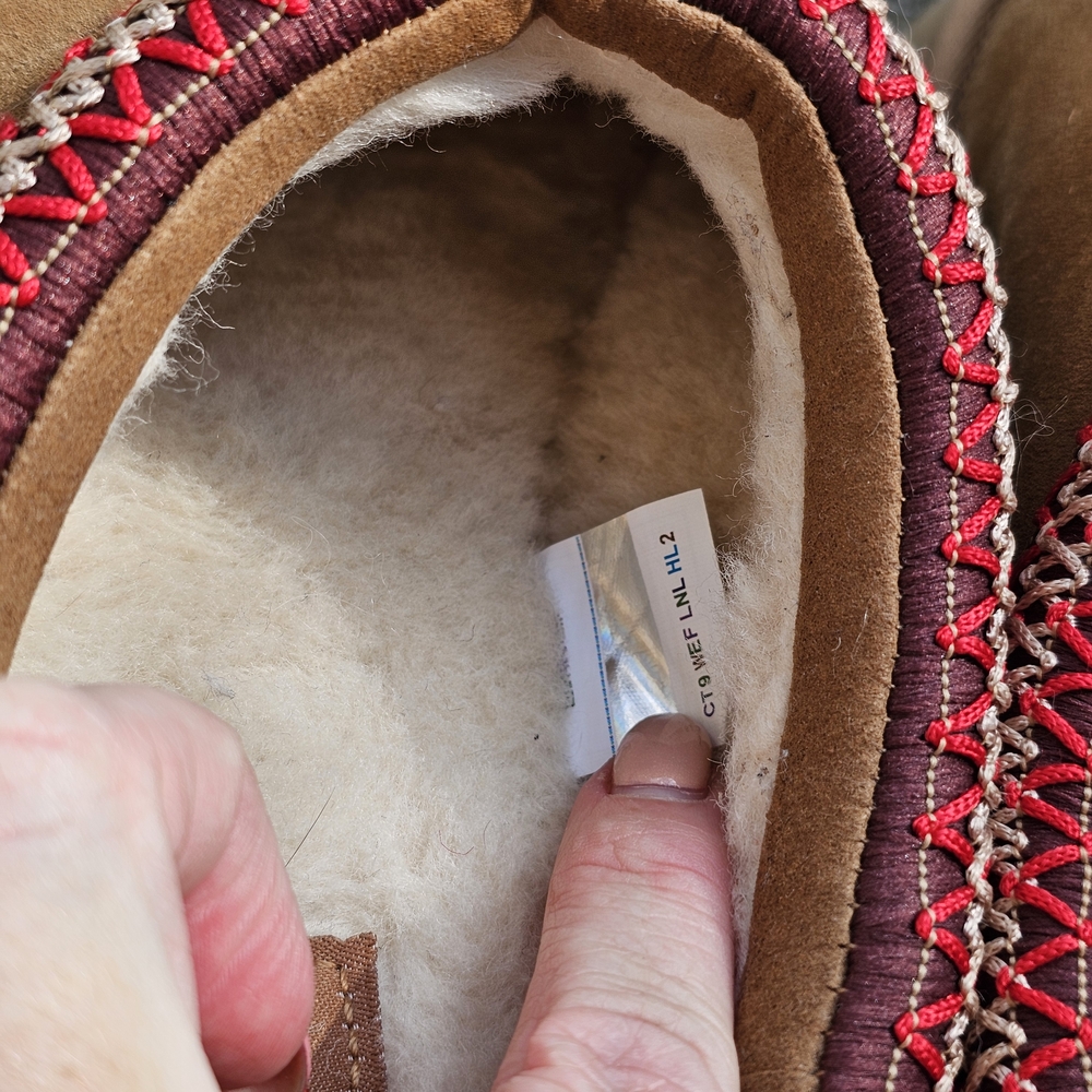 UGG Tazz Chestnut 8 - Picture 13 of 16